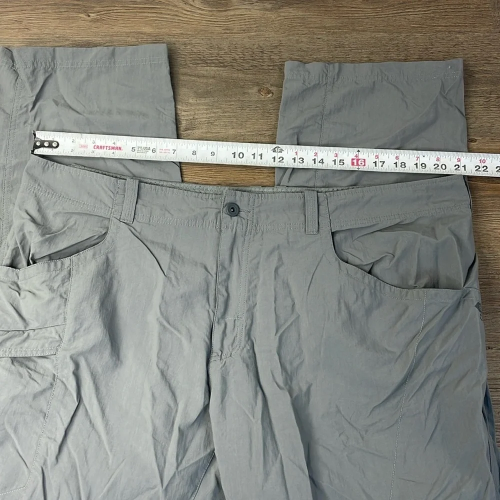Mountain Hardwear Men's Cargo Pants in Gray - Picture 2 of 12